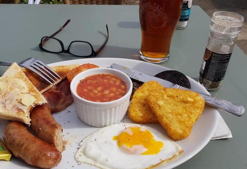 مبيت وإفطار The Board Inn   Lealholm