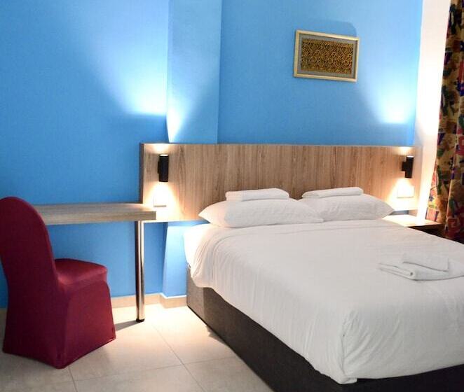 בית מלון כפרי Orkid Port Klang