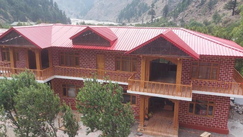 בית מלון כפרי Royal Hillcrest