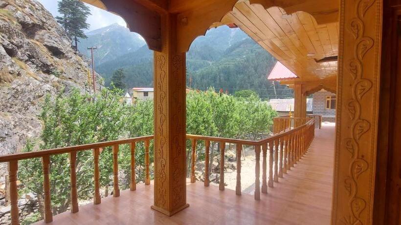 בית מלון כפרי Royal Hillcrest