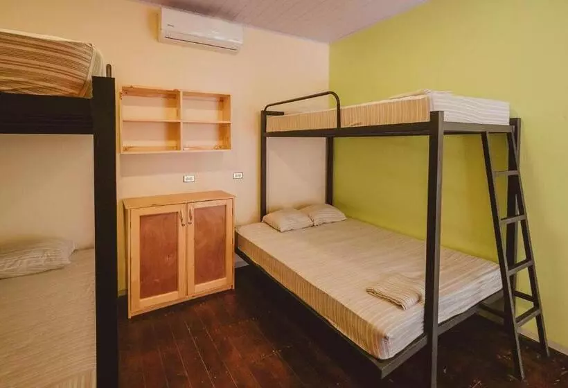 Majatalo Habitat Surf Glamp