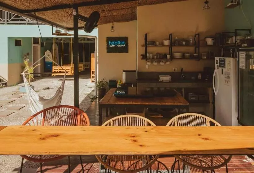Majatalo Habitat Surf Glamp