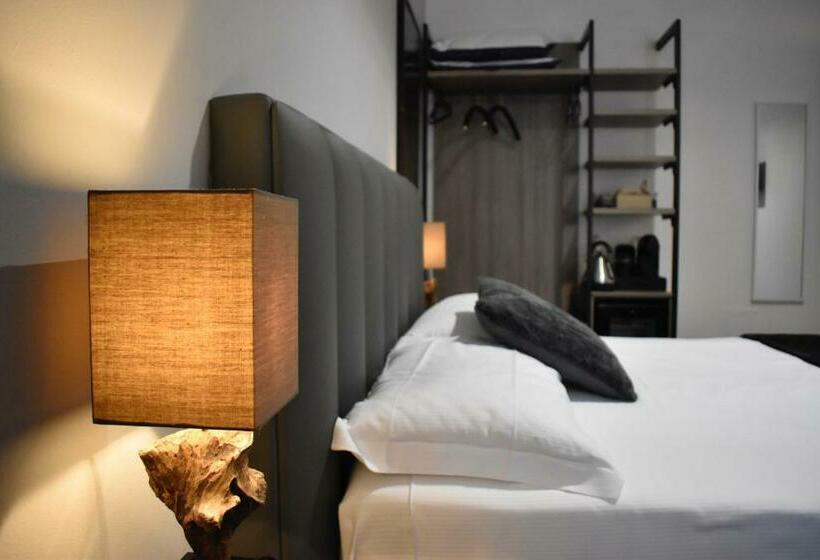 Пансион Marmore Charming House