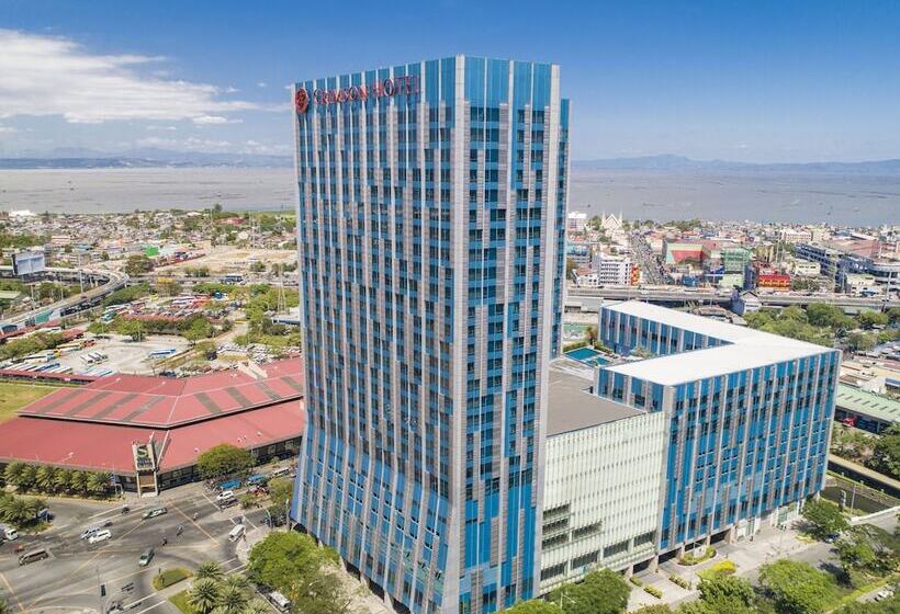 Crimson Hotel Filinvest City, Manila