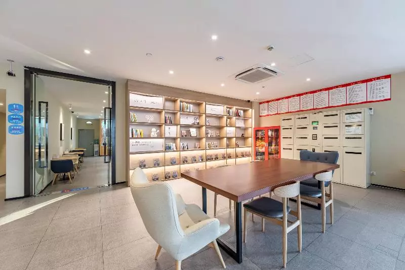 호텔 Hanting Shanghai Hongqiao Hub Railway Station