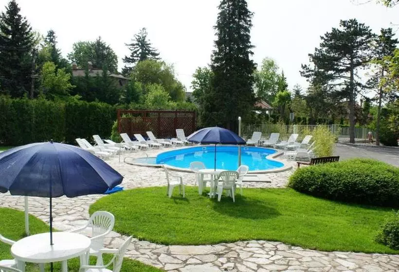 호텔 Holiday Club Füred