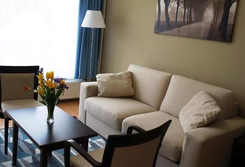 호텔 Holiday Club Füred