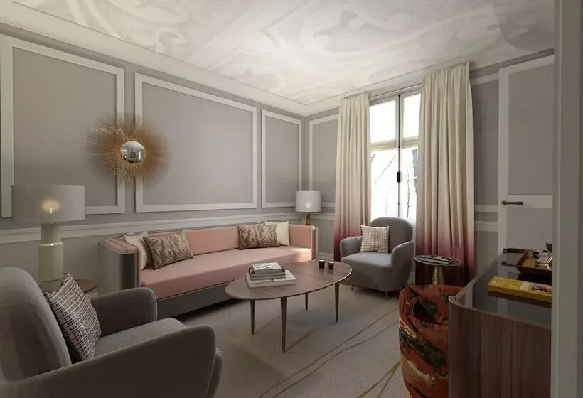 Отель Hôtel Les Lumières Relais & Châteaux