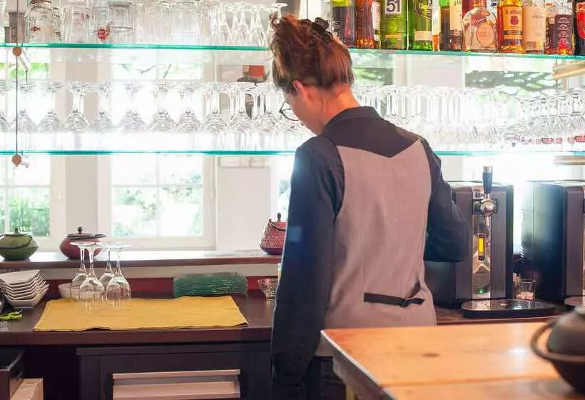 هتل The Originals Hôtel Le Cise Restaurant Chambres Et Suites