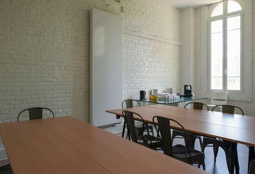 ホテル The Originals Hôtel Le Cise Restaurant Chambres Et Suites