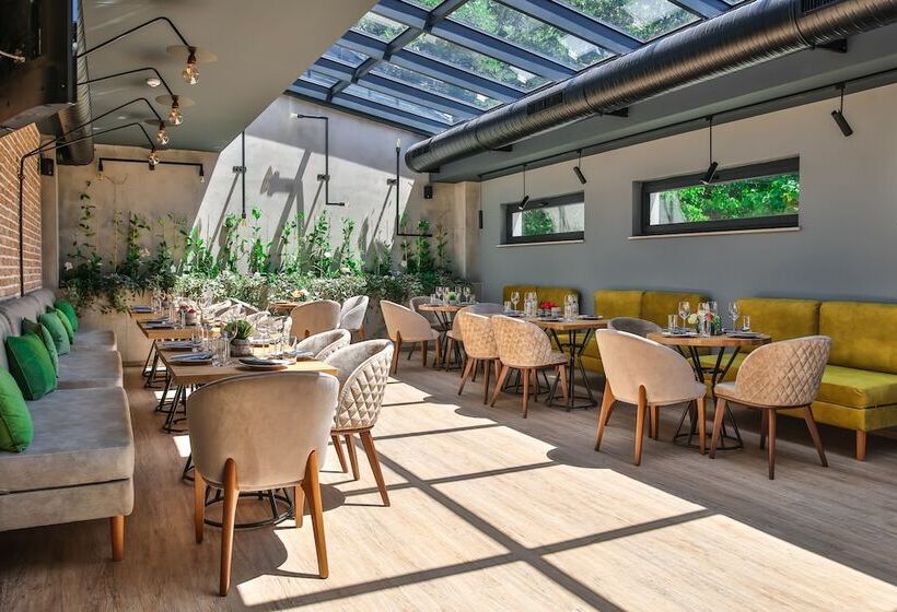 هتل Reverence Boutique