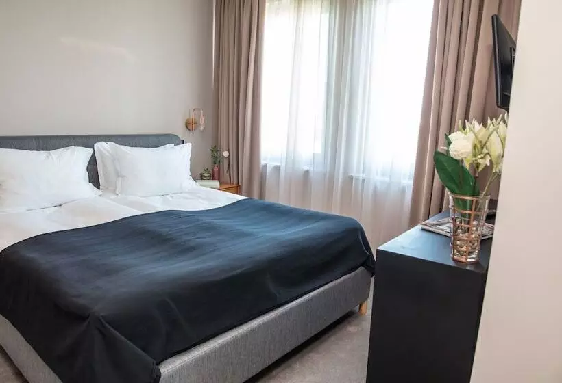 בית מלון כפרי Reverence Boutique