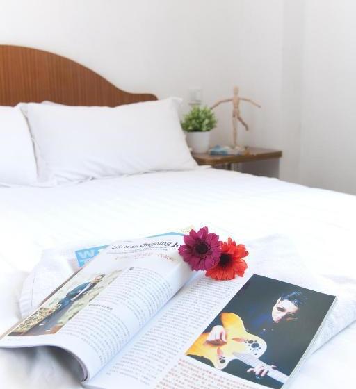 בית מלון כפרי Shijia Inn On The Bund