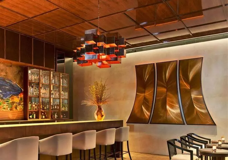 Hotel The St. Regis Istanbul