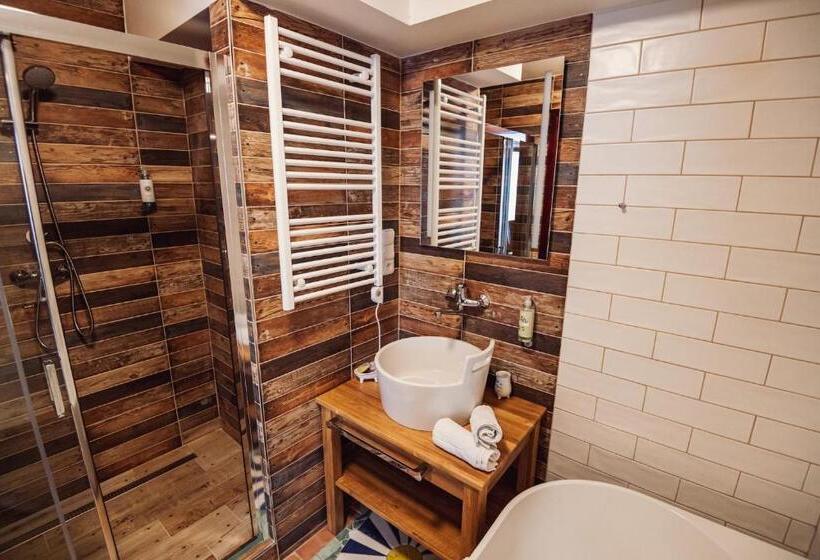 ホテル šumava Inn