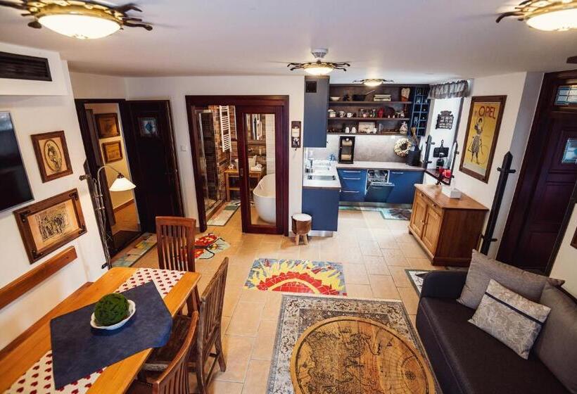 ホテル šumava Inn