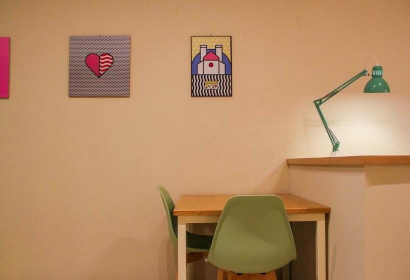 Bed and Breakfast Al Civico 18