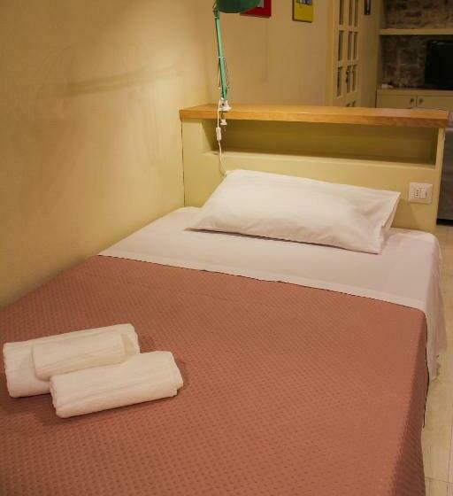 Bed and Breakfast Al Civico 18