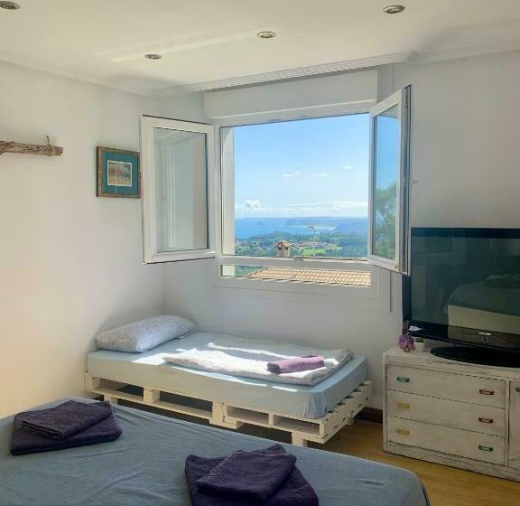 El Gato Gordo   Bike & Surf Hostel