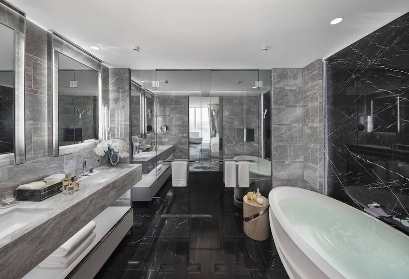 فندق Crown Towers Sydney