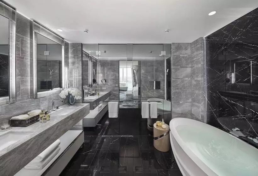 هتل Crown Towers Sydney