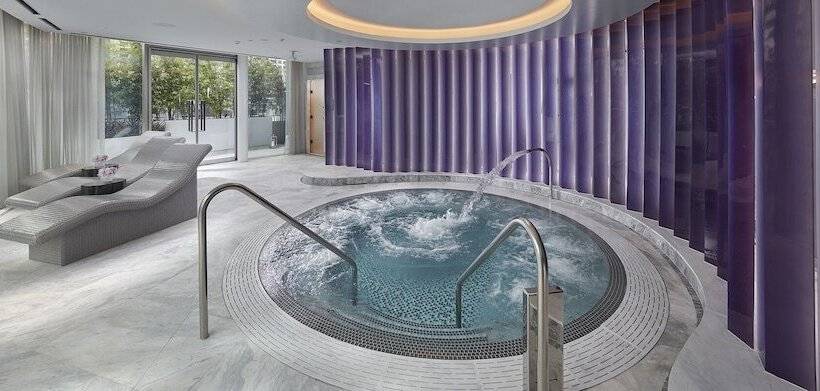 فندق Crown Towers Sydney