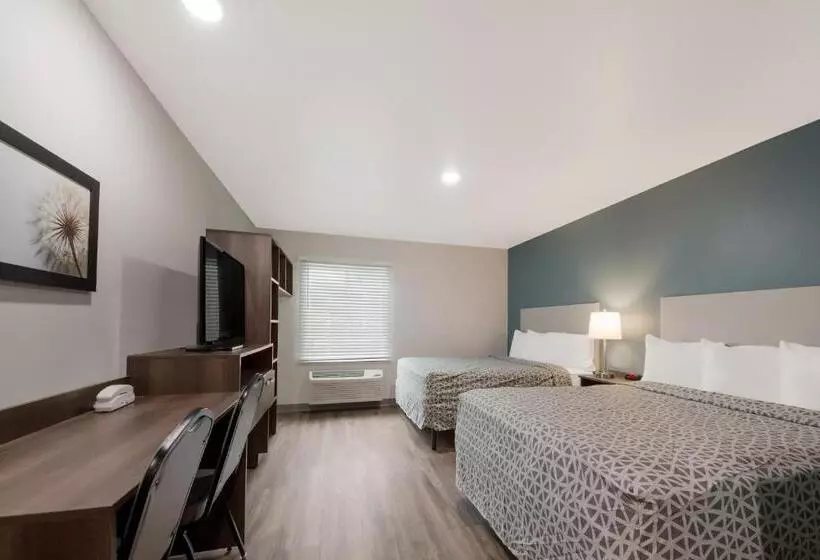 هتل Woodspring Suites San Antonio Utsa   Medical Center