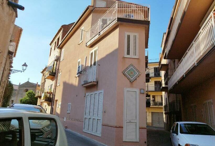 Bed and Breakfast L Angolo Di Sarah