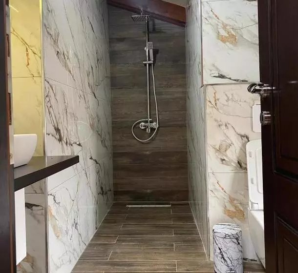 هتل Pazari Vjeter Rooms