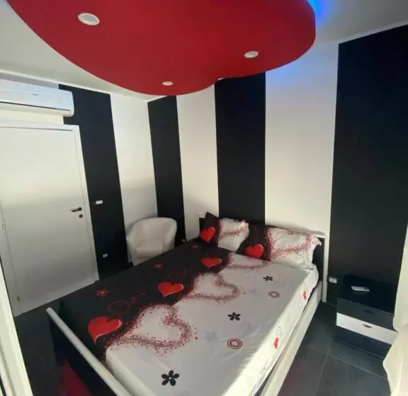 تختخواب و صبحانه Iris