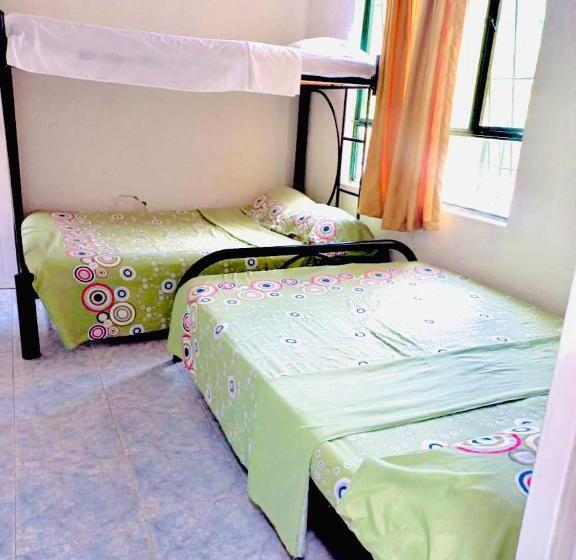 בית מלון כפרי Campestre Las Marias  El Colegio