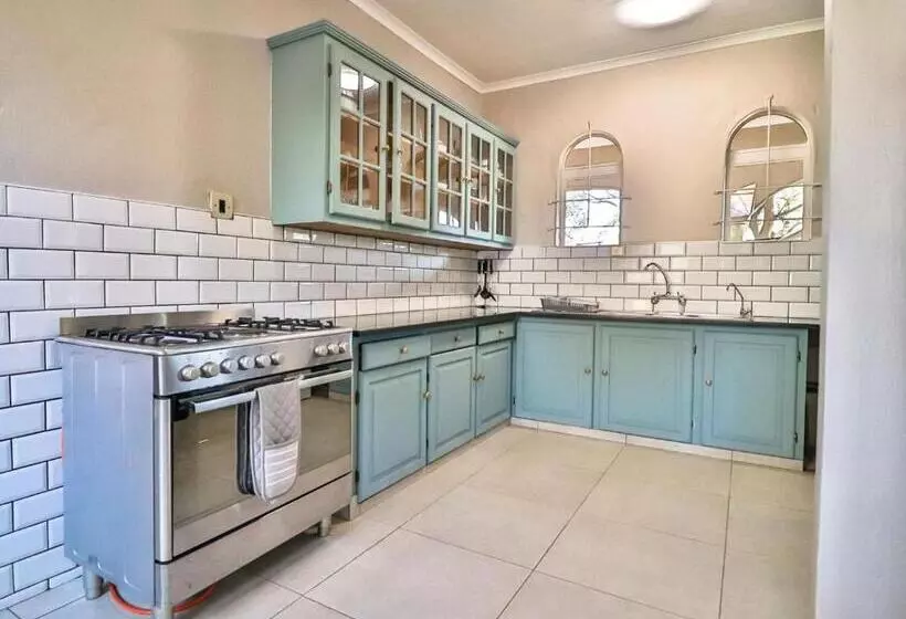 Majatalo Featherwood Farm & Nyala Lodge