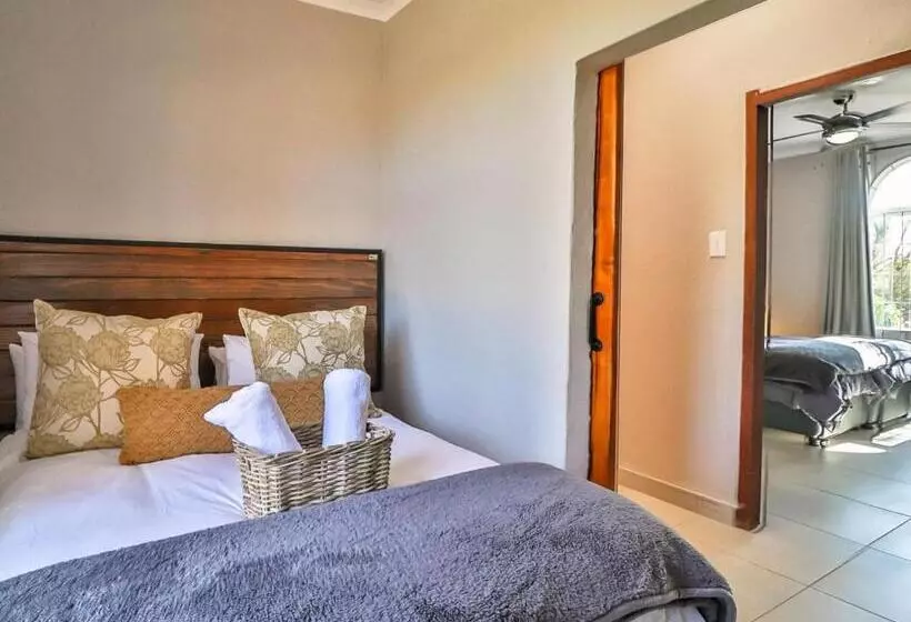 Majatalo Featherwood Farm & Nyala Lodge