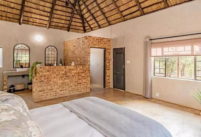 Majatalo Featherwood Farm & Nyala Lodge