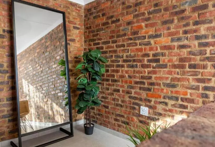 Majatalo Featherwood Farm & Nyala Lodge