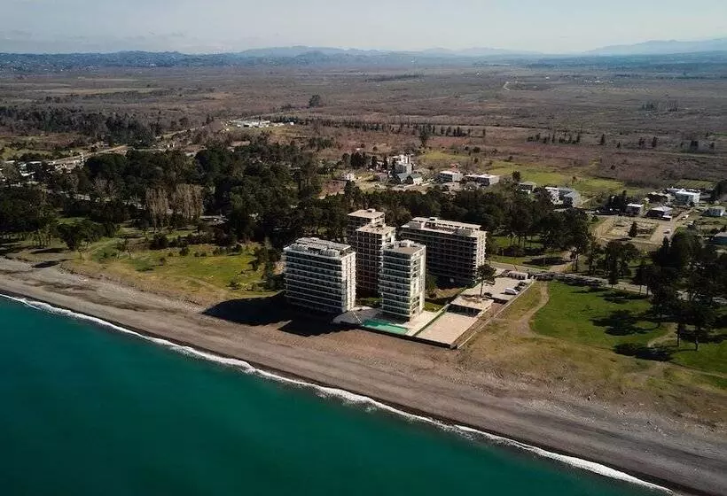 هتل Miramare Magnetic Beach