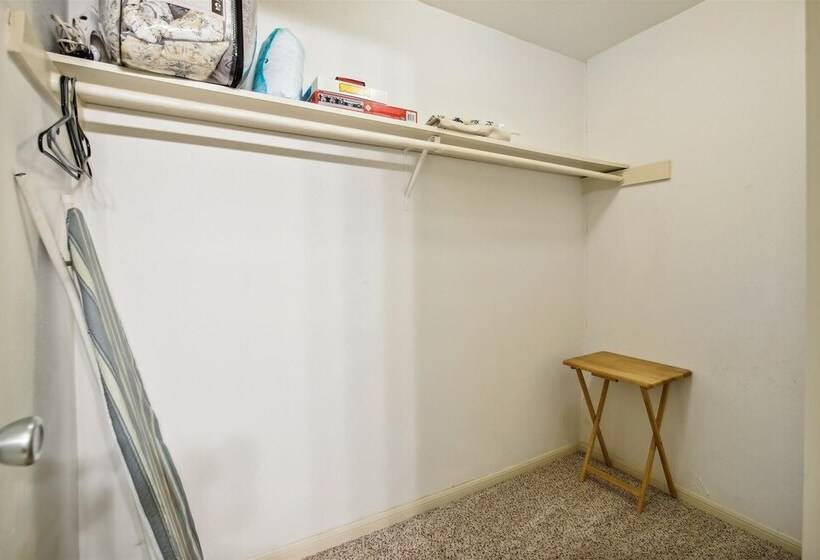 Palms At Cove View 1704 Glowing Fun