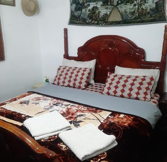 پانسیون Beit Alkaram