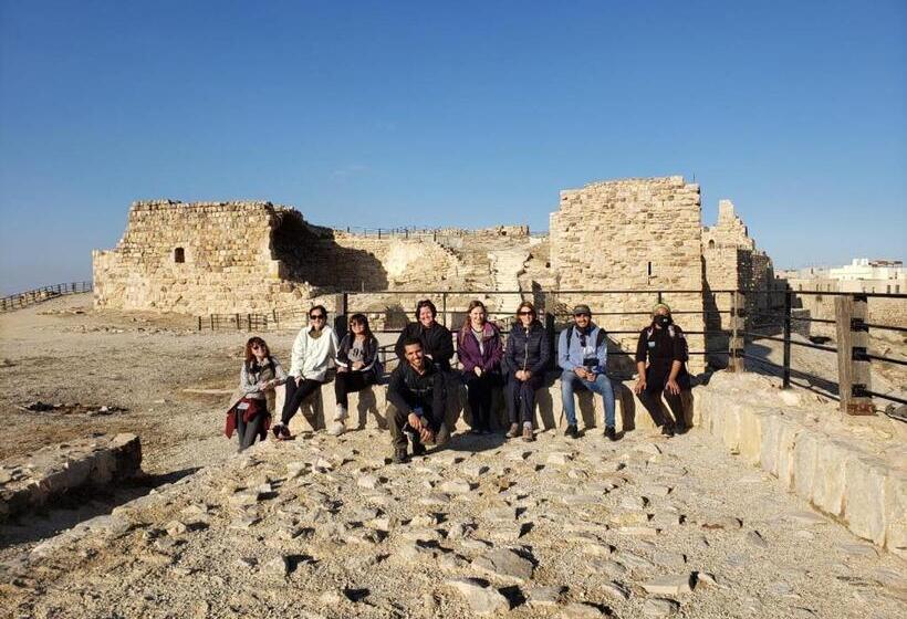 پانسیون Beit Alkaram