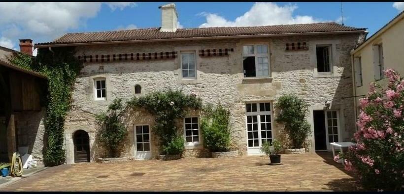 펜션 L Heureux Lay