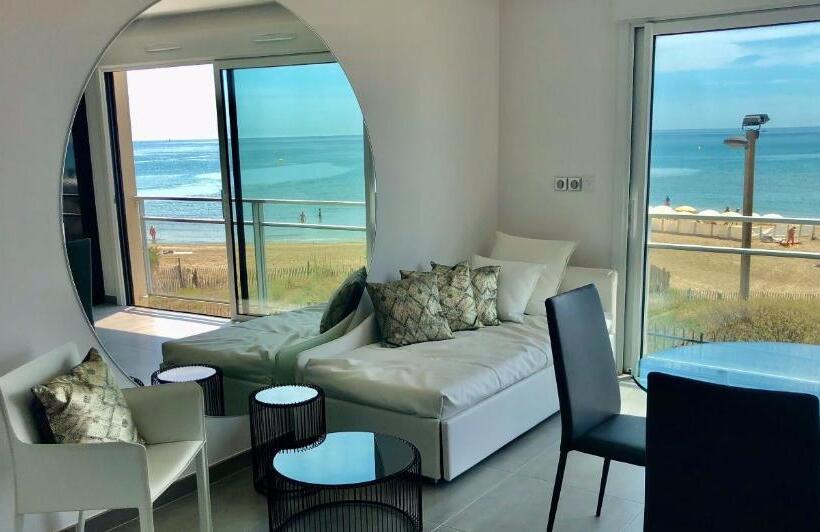 هتل Le Nautilia Résidence De Luxe Réservée Aux Couples