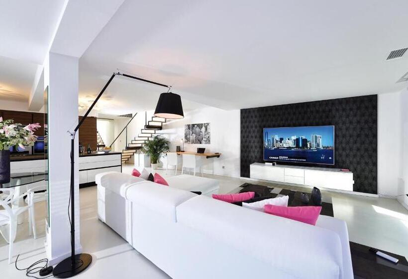 هتل Le Nautilia Résidence De Luxe Réservée Aux Couples