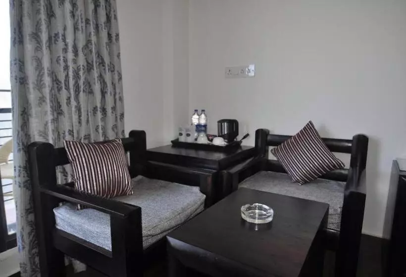 Hotelli Tethys Himalaya Narkanda