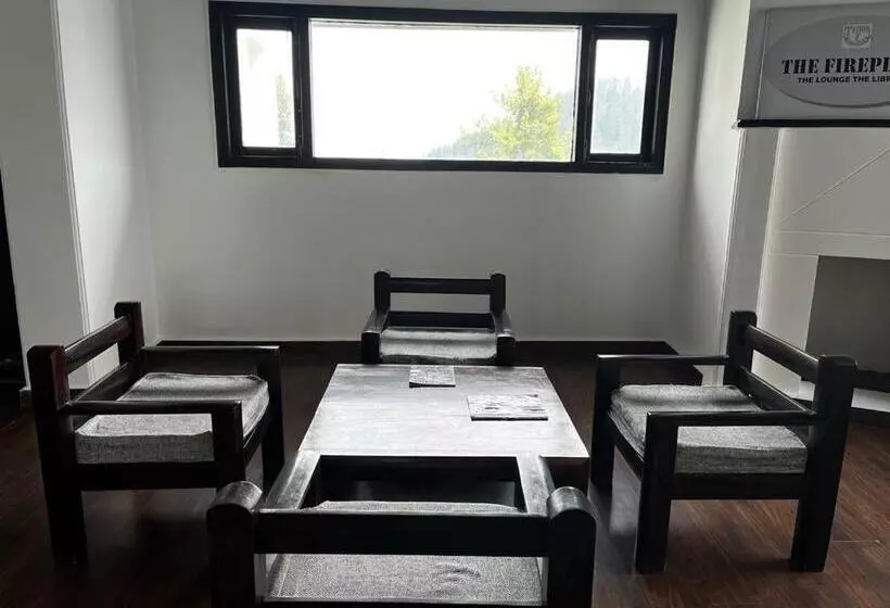 Hotelli Tethys Himalaya Narkanda