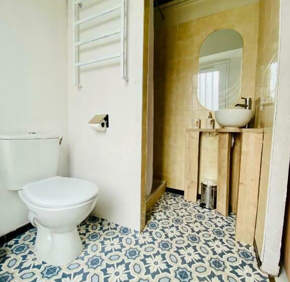 ペンション Chambre Avec Acces Spa Privatif Sur Reservation