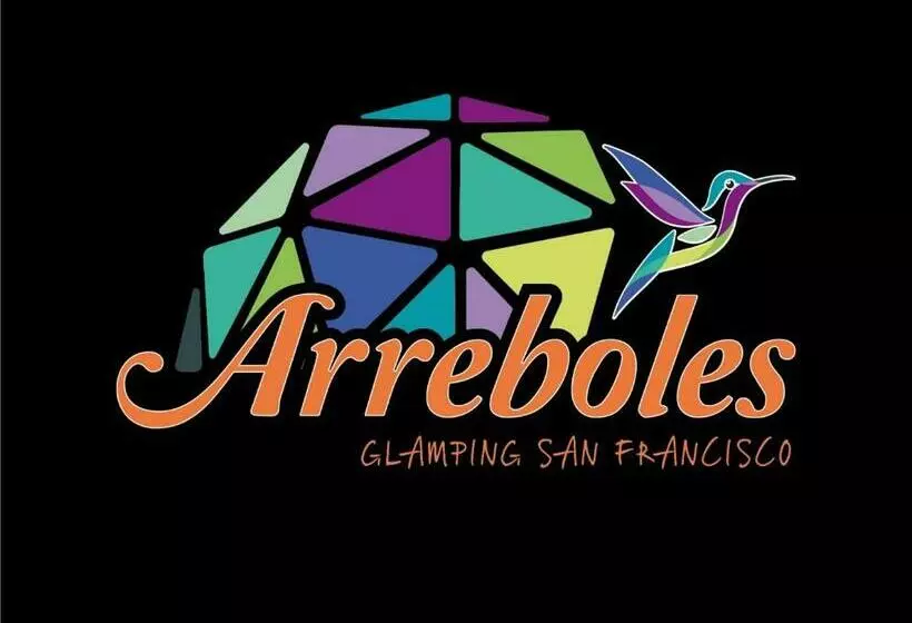 Aamiaismajoitus (B&B) Glamping Y Cabañas Travel Experiences