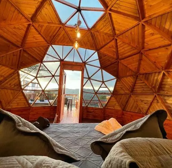 Aamiaismajoitus (B&B) Glamping Y Cabañas Travel Experiences
