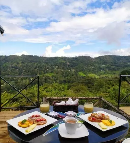 Aamiaismajoitus (B&B) Glamping Y Cabañas Travel Experiences