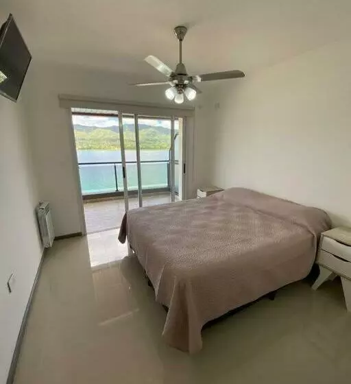 Departamento Con Vista Al Lago En Veneto Village