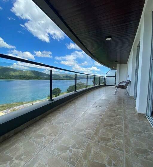 Departamento Con Vista Al Lago En Veneto Village